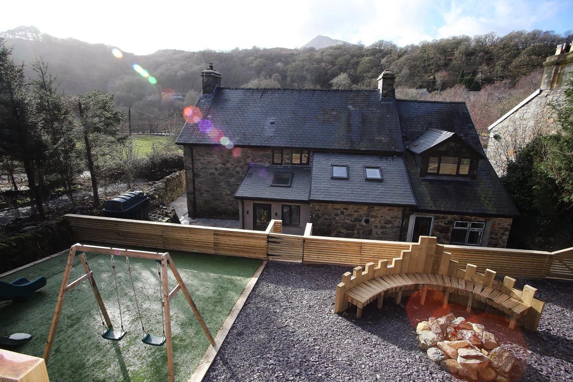 Bryn Glo Villa Capel Curig Exteriör bild